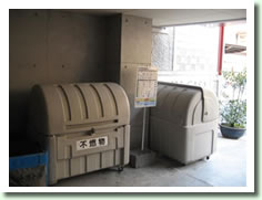 専用ゴミ置き場でいつでもゴミ出し高梁のマンション